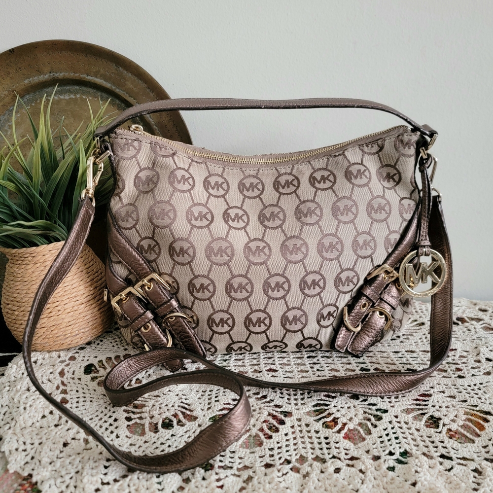 Michael Kors Satchel Bag Convertible Bag